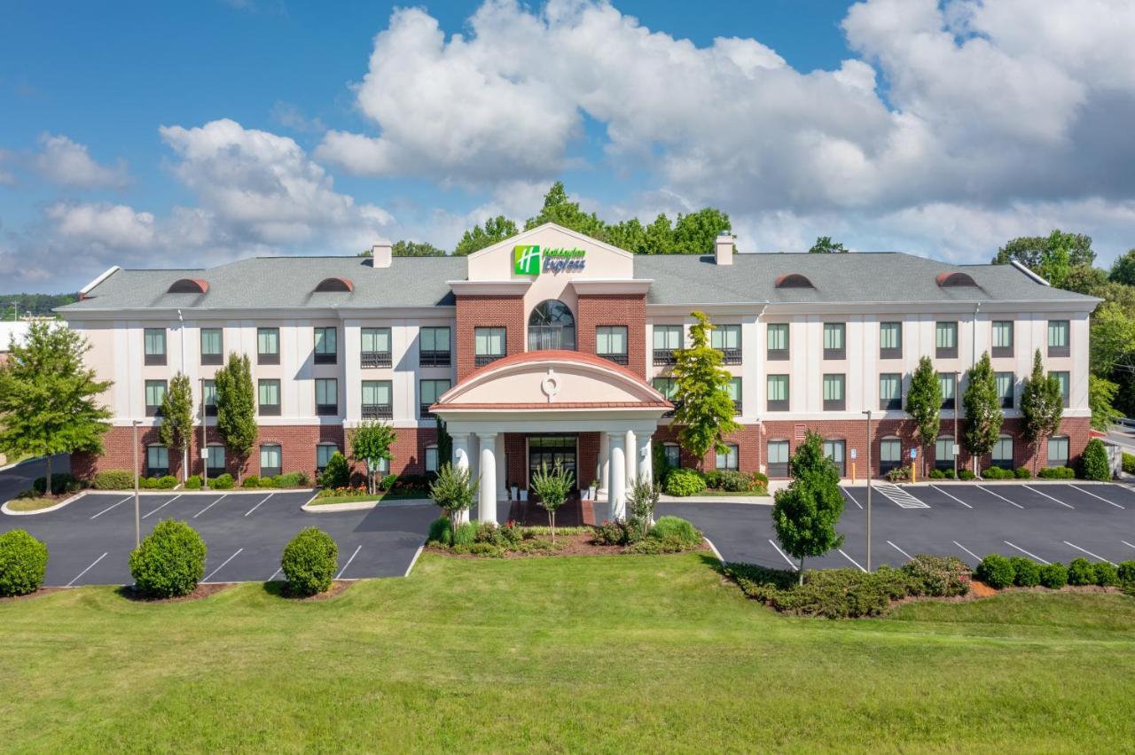 Holiday Inn Express - Tullahoma By Ihg Екстер'єр фото