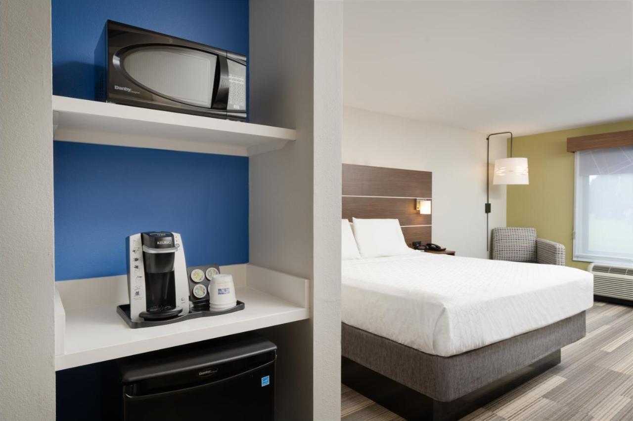 Holiday Inn Express - Tullahoma By Ihg Екстер'єр фото