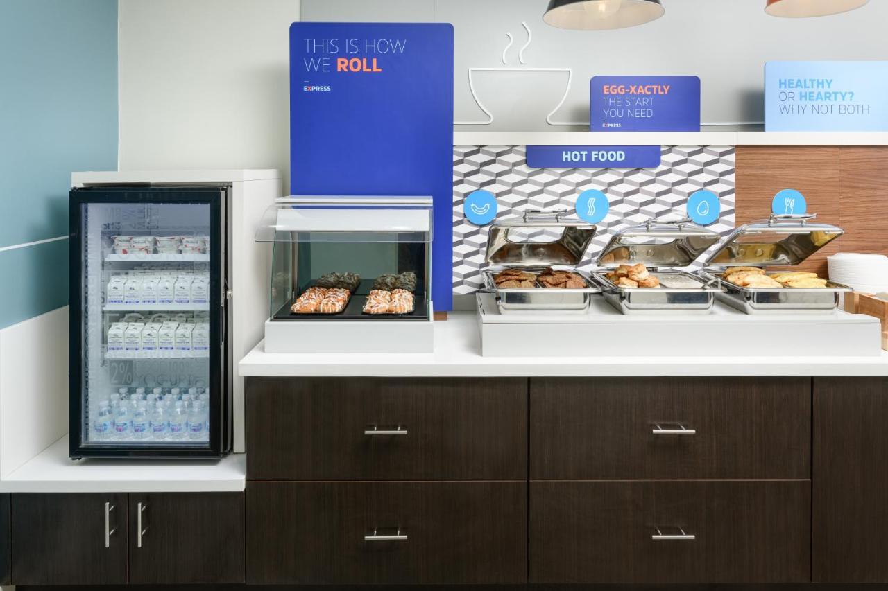 Holiday Inn Express - Tullahoma By Ihg Екстер'єр фото
